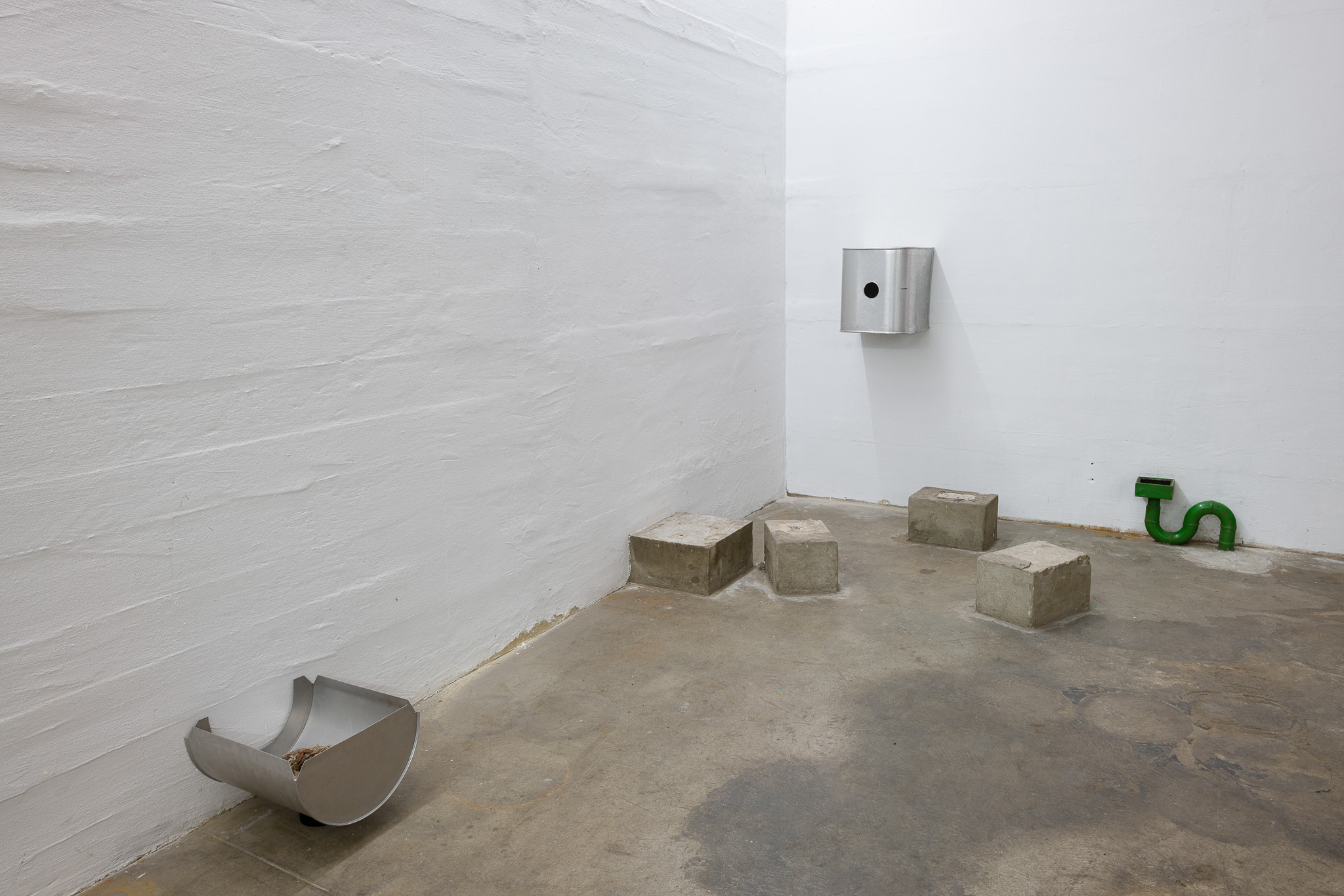 raphael_pohl_at_Oststation_curated_by_fanny_hauser_2021 raphael_pohl_at_Oststation_curated_by_fanny_hauser_2021-3