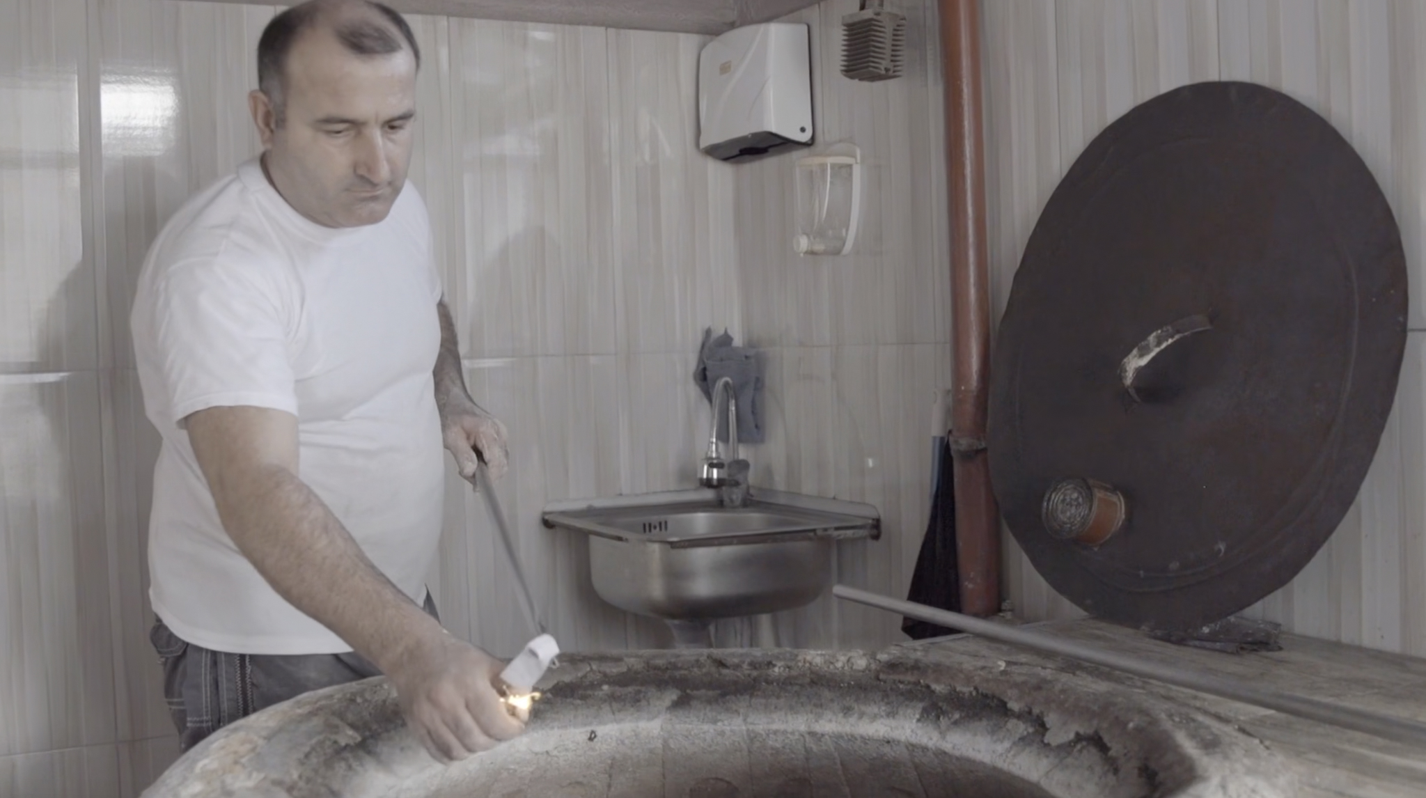 still-raphael pohl,at its edge lies the bride’s forsaken shawl_2024