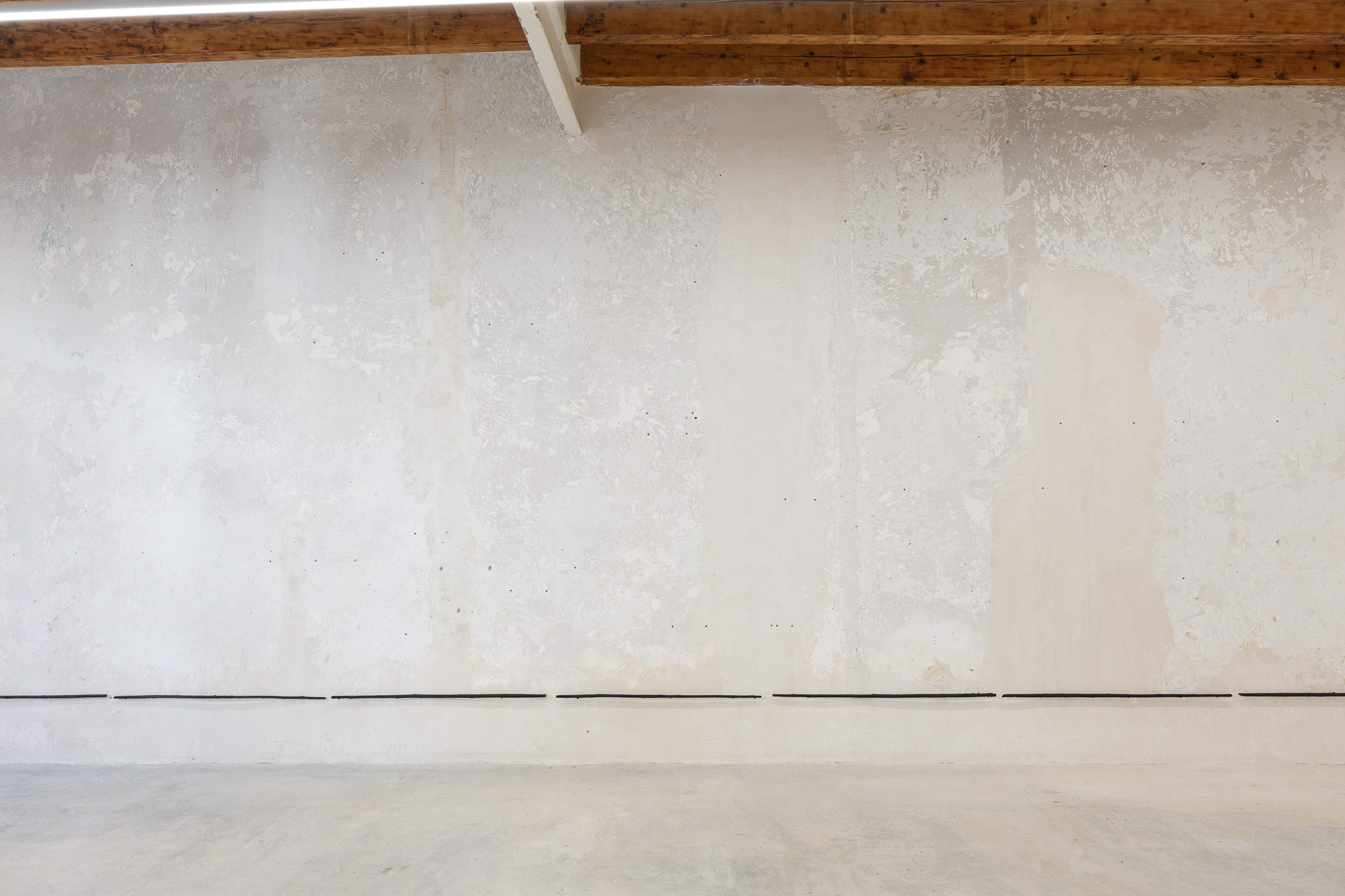 installation view of raphael pohl’s exhibition at proyecto reme, palma de mallorca, 2025